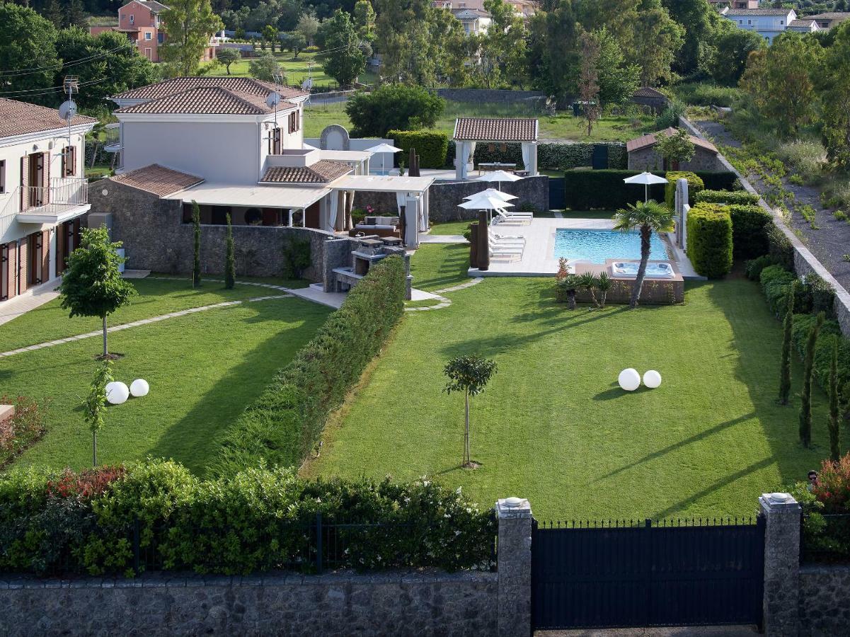 S & O Villas Corfu Дасия Екстериор снимка